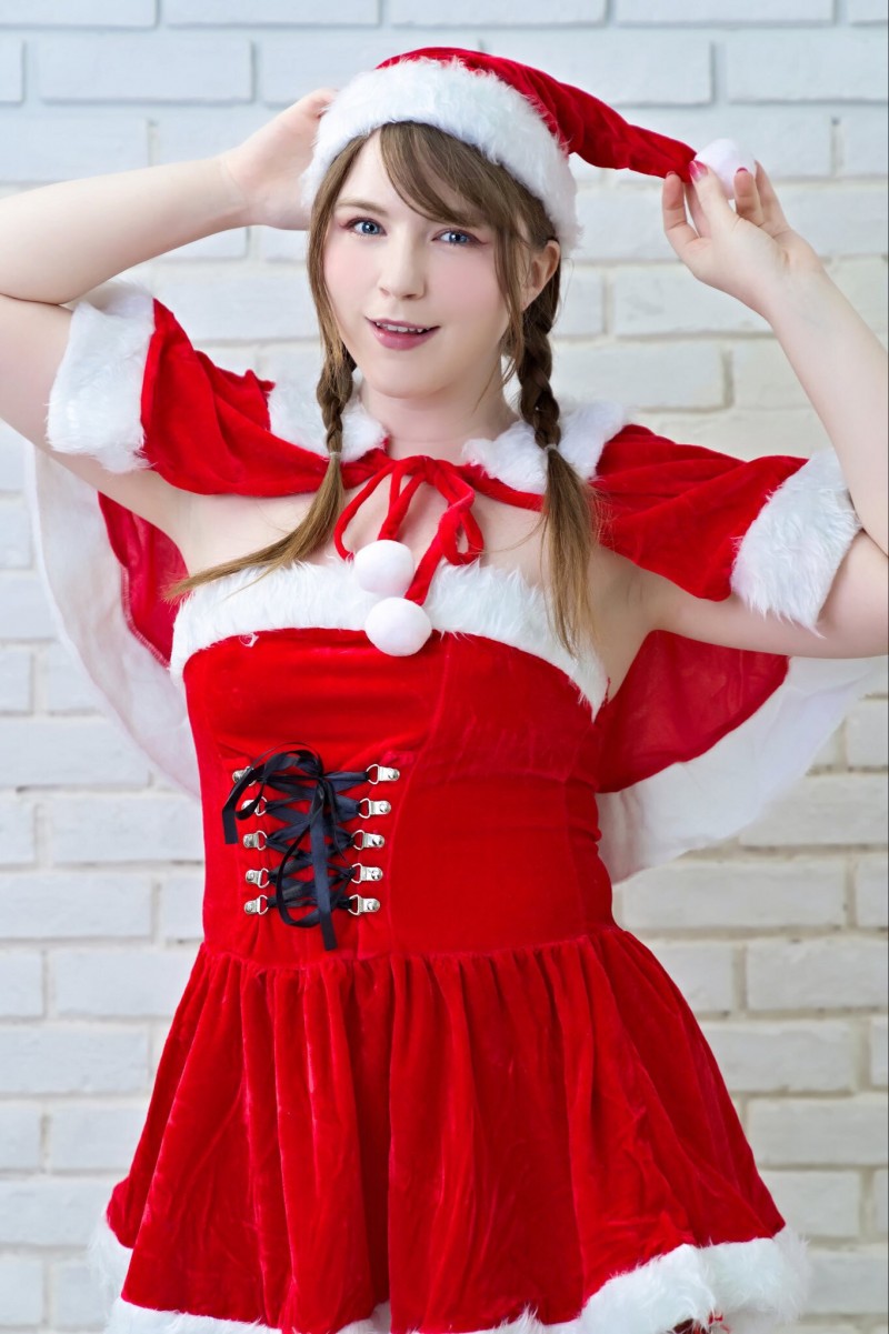 【ACR扑克】日本AV界最强洋助人、June Lovejoy宣布引退！