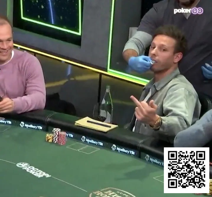 【ACR扑克】牌桌牙医与赤膊按摩：当千万美金扑克直播沦为荒诞真人秀