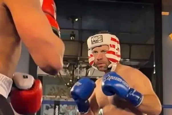 【ACR扑克】Jungleman拳击赛结果大翻车!Dan Cates遭判TKO落败