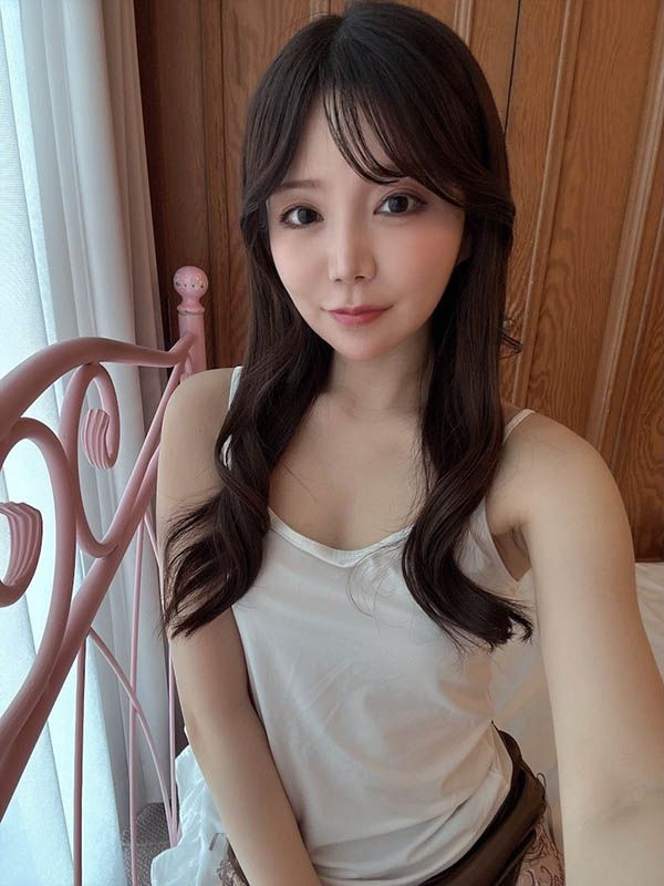 【ACR扑克】番号(PRED-830) 因老师的无戒心翘臀而欲望暴走,和香夏树无数次发情变性欲怪物…