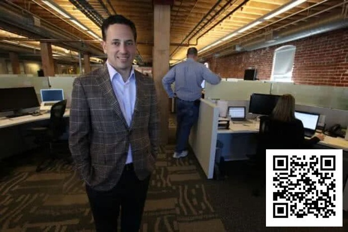 【ACR扑克】这些坐拥几十亿身家的“外行”把扑克当成了调味剂