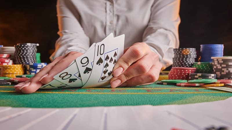 【ACR扑克】百家乐边注玩法全解析：对子、超级六的娱乐逻辑与策略权衡