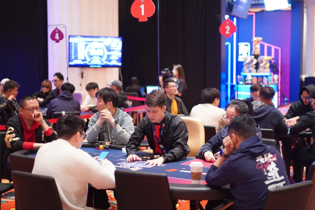 【ACR扑克】PD22济州站第二日战报｜8:1 悬殊比分进入单挑，罗爽轻松拿下济州开幕赛冠军！