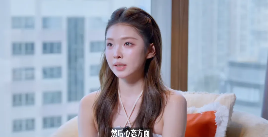 【ACR扑克】牌桌落泪的少女JJE:他们不会心疼,就是使劲的锤,能怎么锤就怎么锤