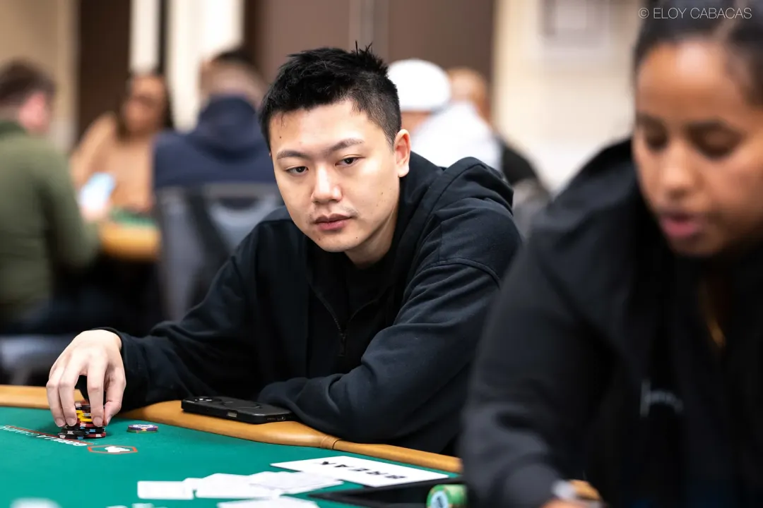 【ACR扑克】金手链得主张阳稳了?WSOP主赛Day2顺利过关,与22位同胞同行!