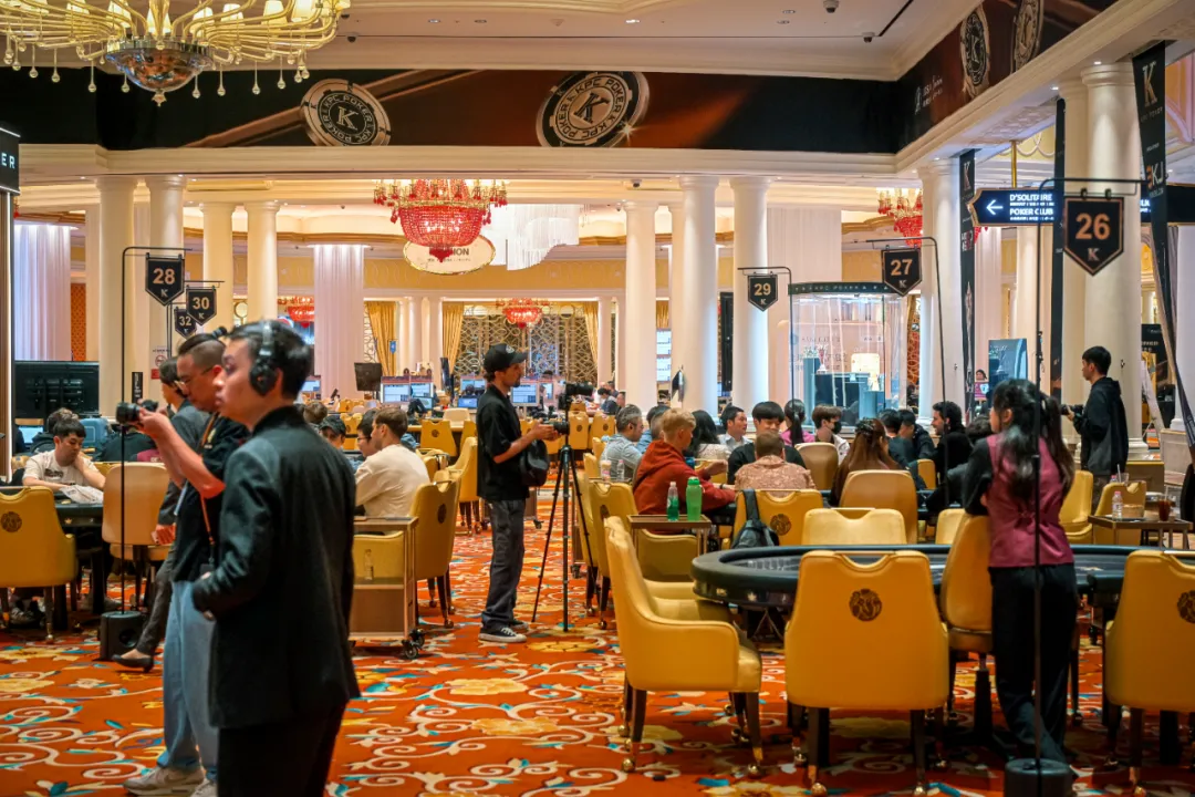 【ACR扑克】2026 KPC Poker | 王者主赛事Day2收官，9人FT诞生！茅人及成泡沫男孩，黄鹏背靠背打入主赛FT